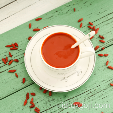 Jus goji organik berkualitas tinggi dengan nutrisi